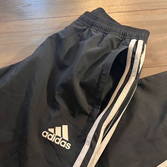 Adidas Black Athletic Workout Jogger Sweatpants Men Small Bin P-3‎ - Picture 2 of 6
